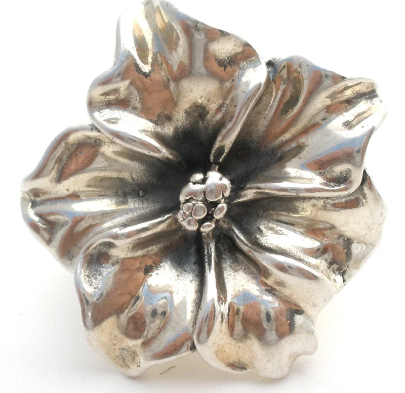 Women's rings subtle-gem-Sterling Silver 3D Flower Ring Size 7